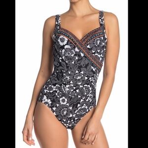 Miraclesuit Delta Dawn Sanibel One-Piece Size 12